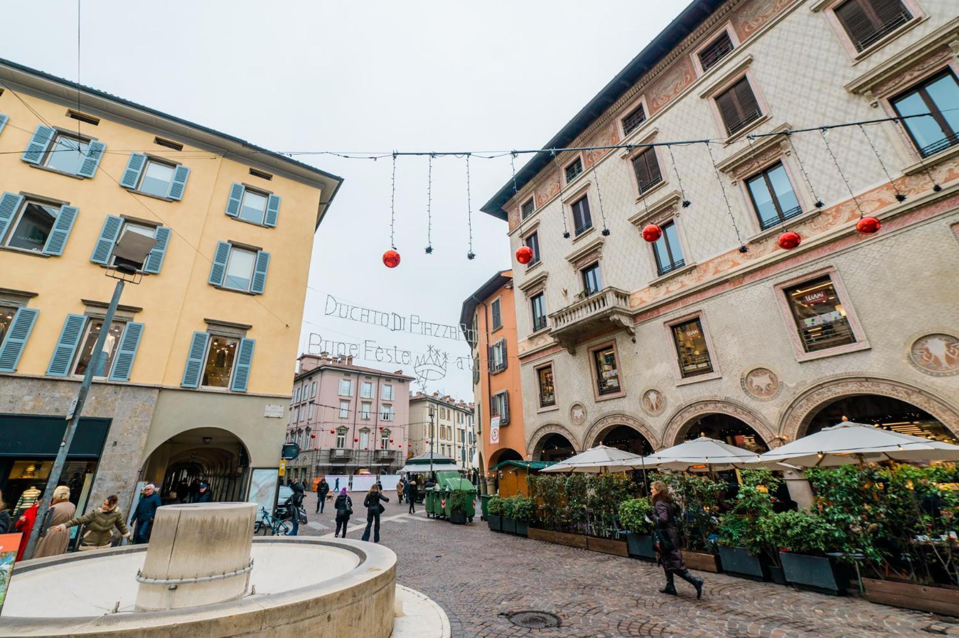P&P Atmosfera Apartment Bergamo Esterno foto